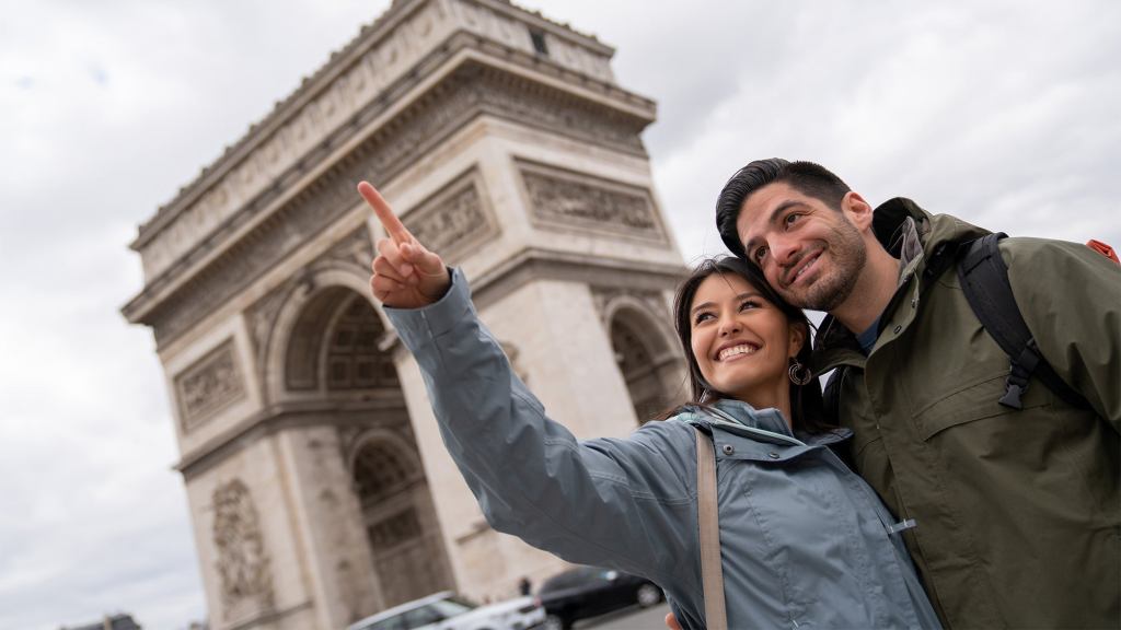 Dumb Tourists In Paris Gawking At Splendor Of Greatest Architectural Feats In Human History