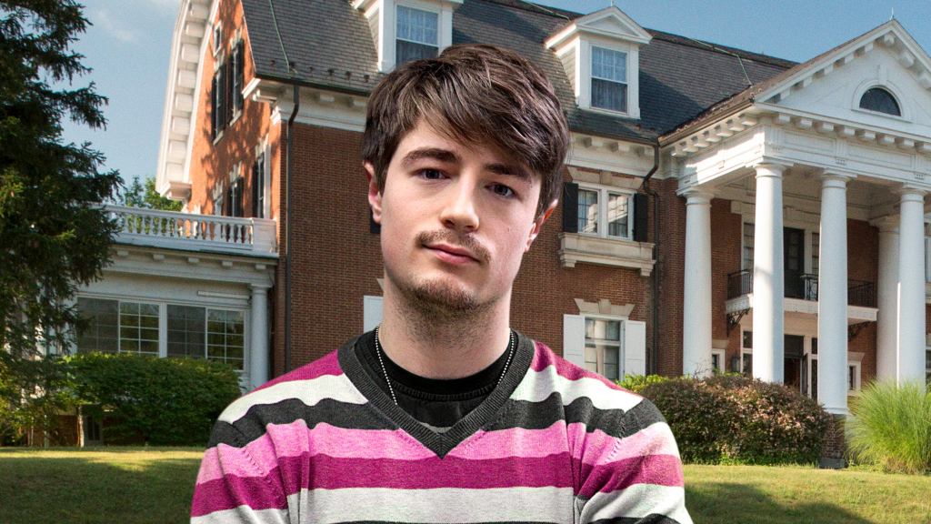 Aspiring Actor Considers Giving Up After Struggling To Break Into Steven Spielberg’s House