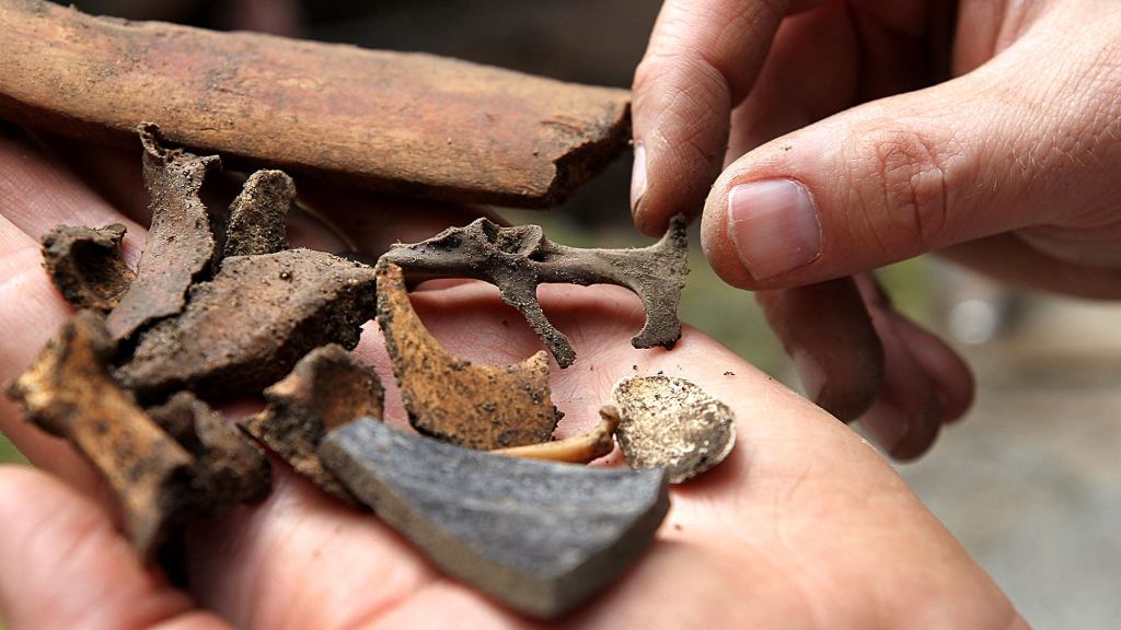 Archaeologists Discover More Old Shit That Sucks