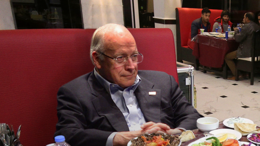 Dick Cheney Figures Enough Time Has Passed To Go Into Favorite Iraqi Restaurant Again