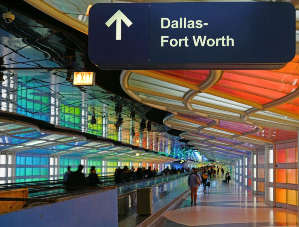 O’Hare Airport Unveils New 950-Mile Moving Walkway To Dallas-Fort Worth