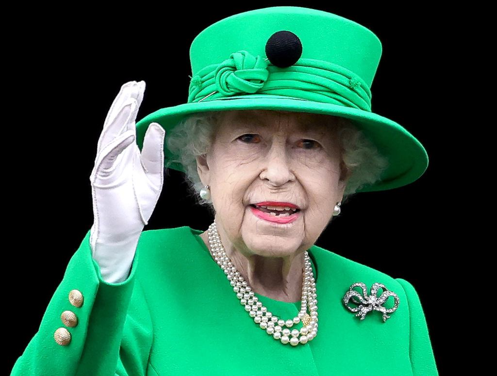 Deceased Queen Elizabeth Continues To Wave At Subjects As Maggots Writhe Inside Corpse