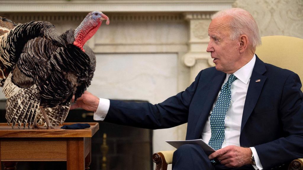 Biden Meets With Turkeys Who’ve Lost Loved Ones To Thanksgiving