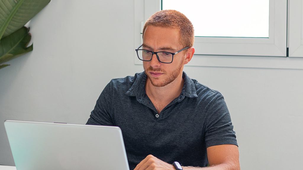 New World Cup Fan Frantically Searching Online For Any Information He Can Find On Country Of ‘United States’