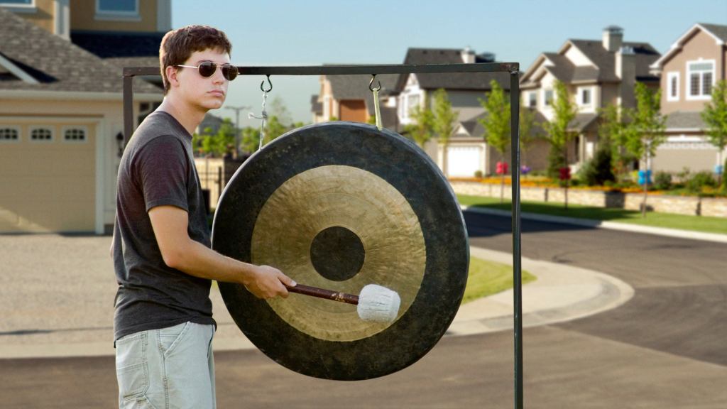 Orchestral Gong Player Serenades Crush