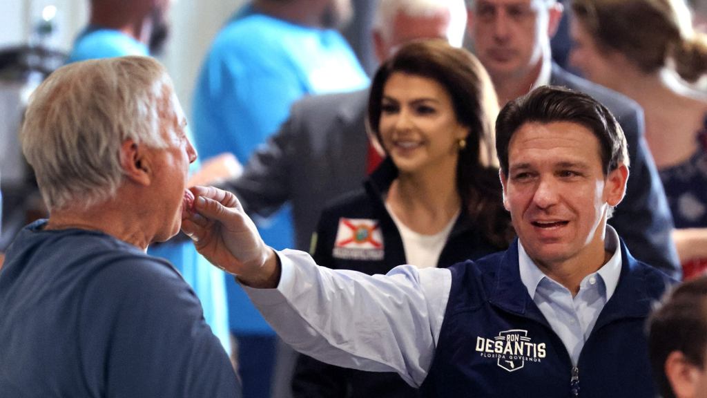 Ron DeSantis Shakes World War II Vet’s Tongue