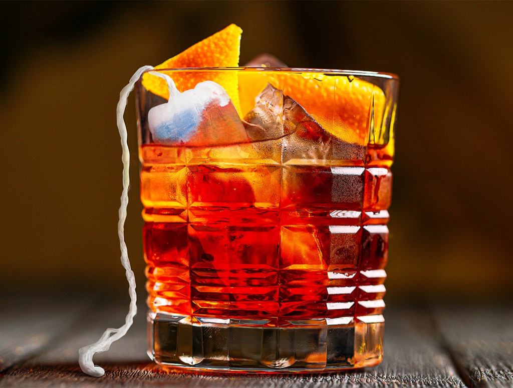 Sophisticated High Schooler Soaks Tampon In Negroni