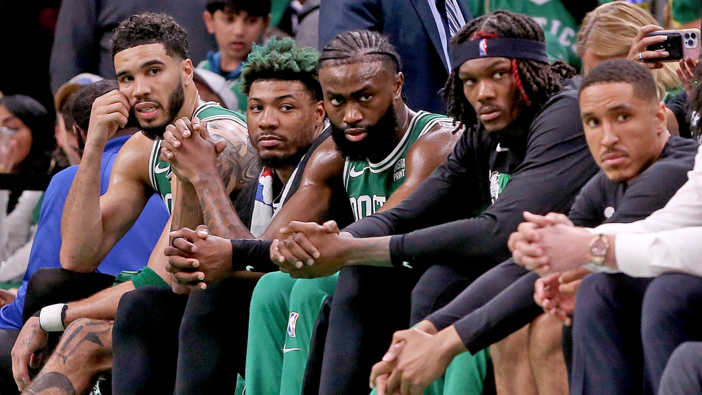 Boston Fan Doesn’t Have Slurs To Describe Disappointment In Celtics