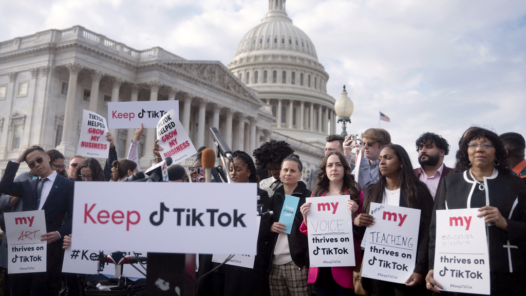 Pros And Cons Of Banning TikTok