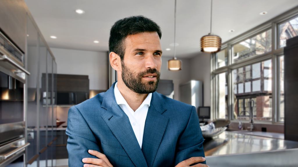 Defense Contractor Unsure If He Wants To Cook Or Just Have Dinner Delivered By Politician On Hands And Knees