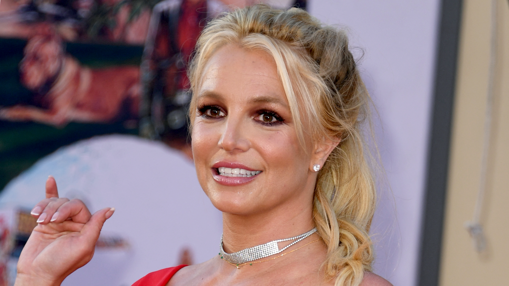 Fans React To Britney Spears’ Tell-All Memoir