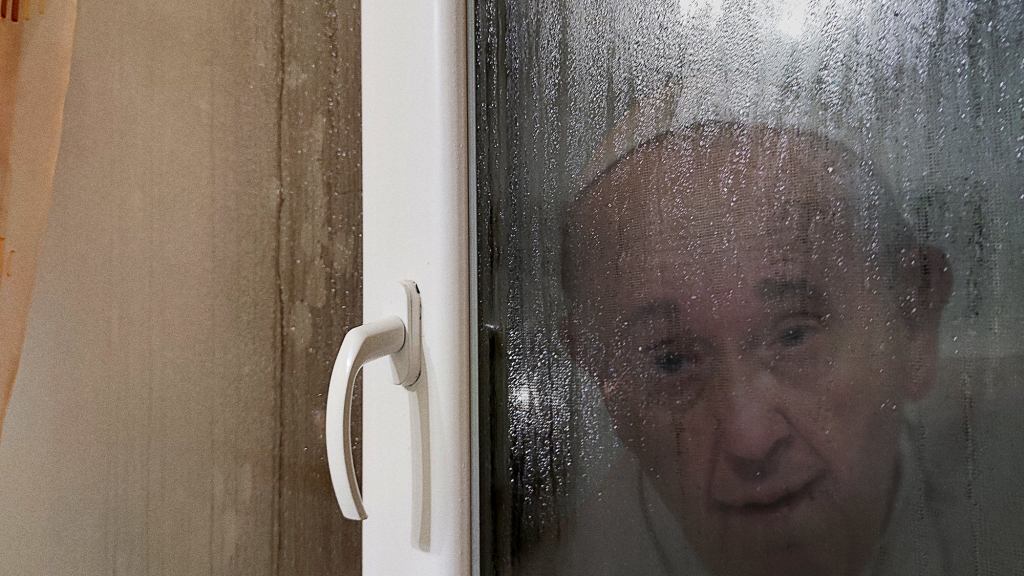 Pope Francis Presses Face Against Steamy Glass Door In Fervent Approval Of Same-Sex Showers